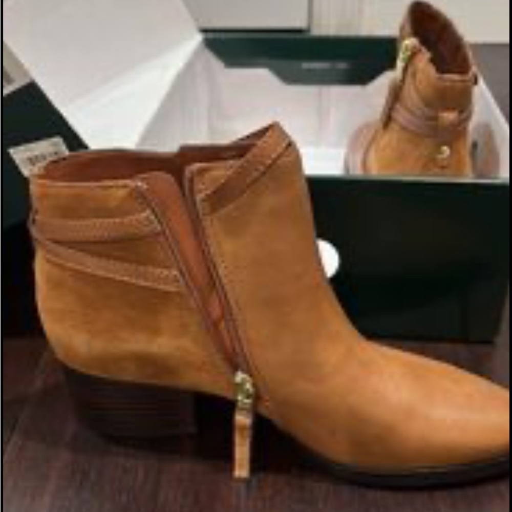 Lauren booties